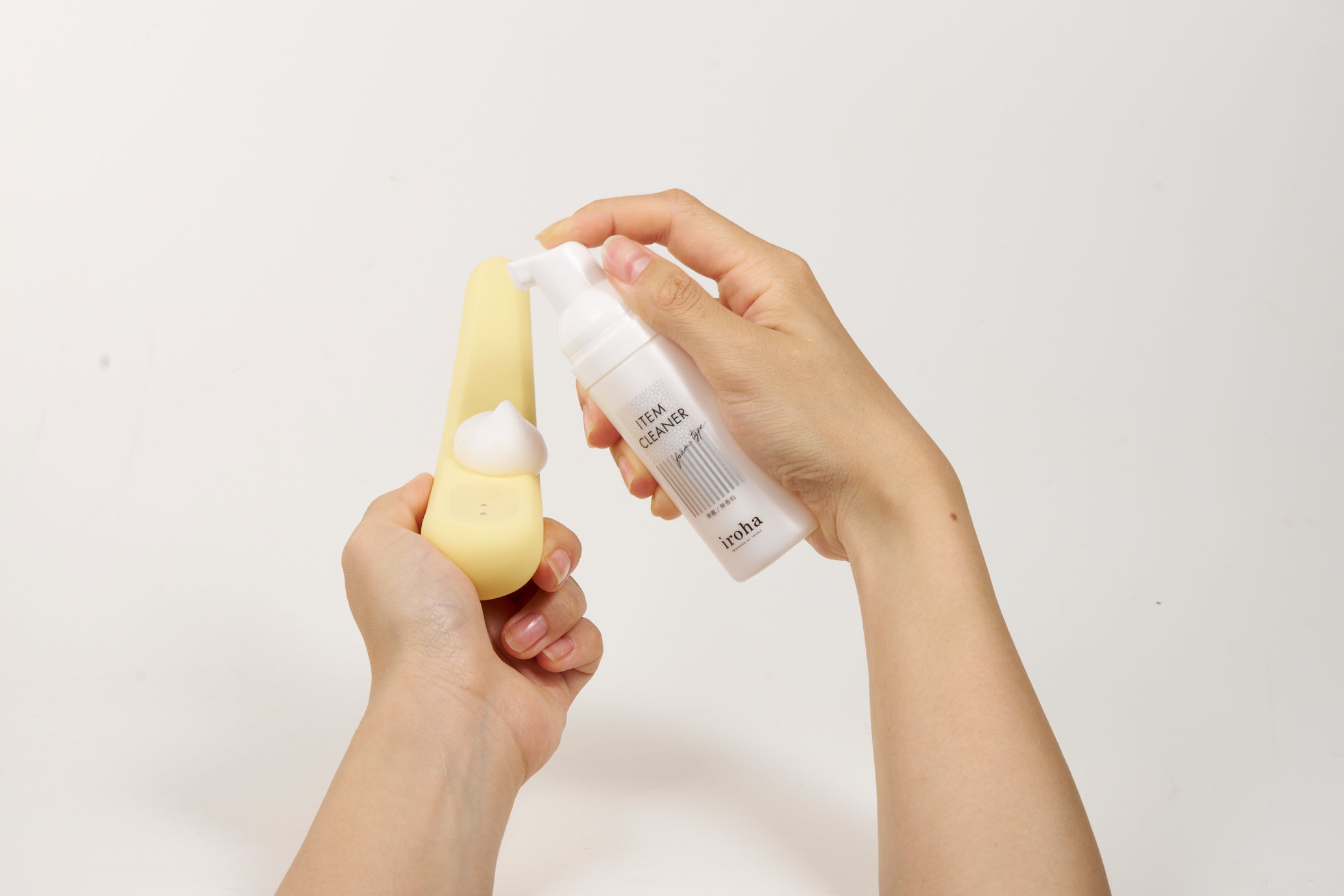 iroha ITEM CLEANER used on iroha MIKAZUKI